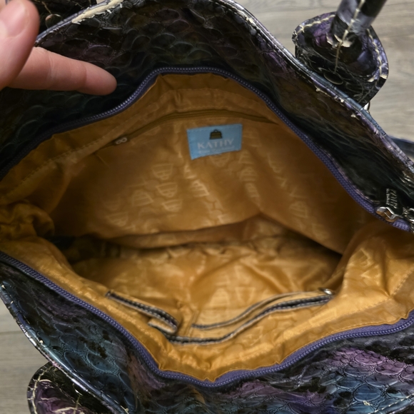 Vtg Y2K Kathy Van Zeeland Multicolor Hobo Bag with Heart Accent - Picture 6 of 12